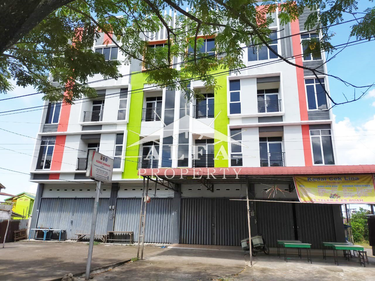 Ruko M. Yamin, Kotabaru, Pontianak, Kalimantan Barat - 2