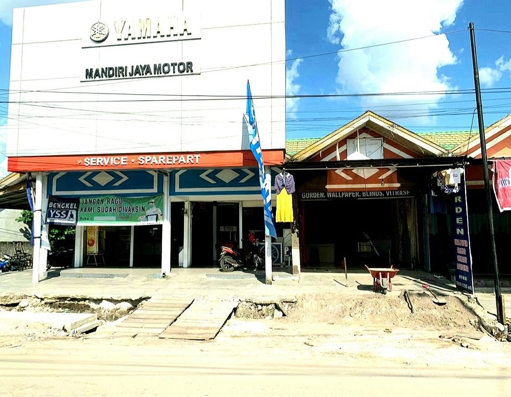 Toko Dijual di Pinggir Jalan Dekat Pasar Kahayan Palangka Raya, Bundaran Besar, RS Permata Hati, Universitas Palangka Raya - 1