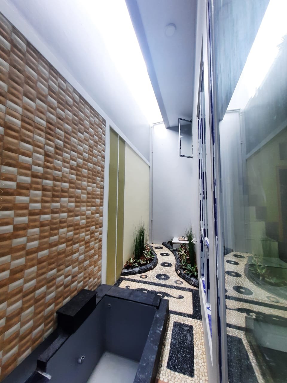 Dijual Rumah Mewah Design Eropa Classic Modern di Jagakarsa Jakarta Selatan - 15