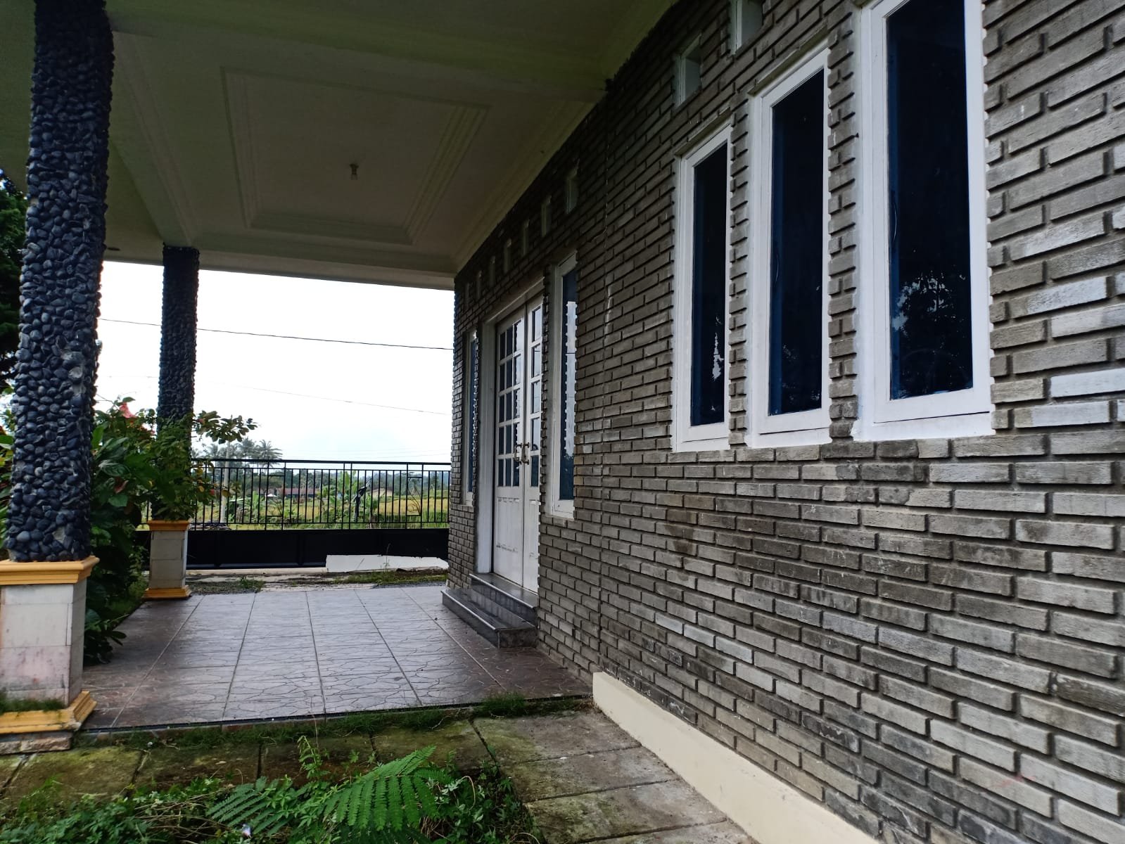 Rumah Villa Siap Huni Karangpandan Karanganyar - 2