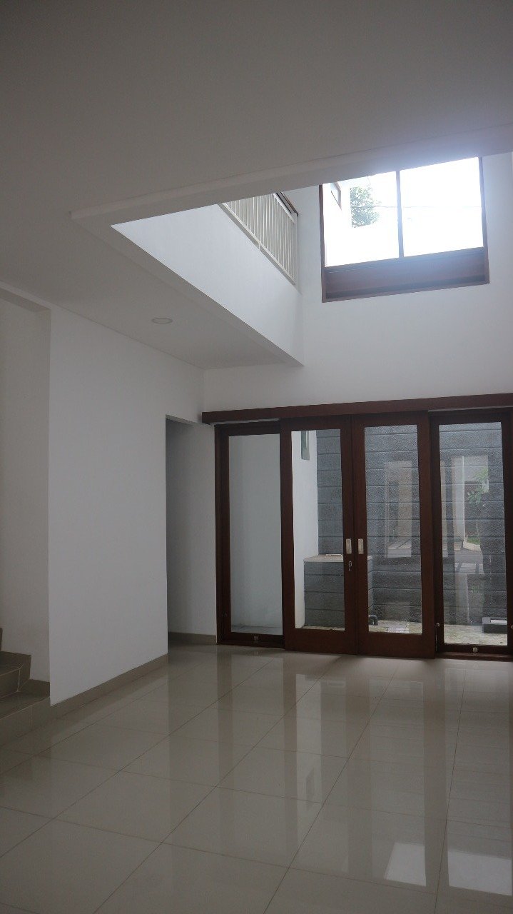 Rumah Keluarga Siap Huni Di TB Simatupang Jakarta Selatan - 9