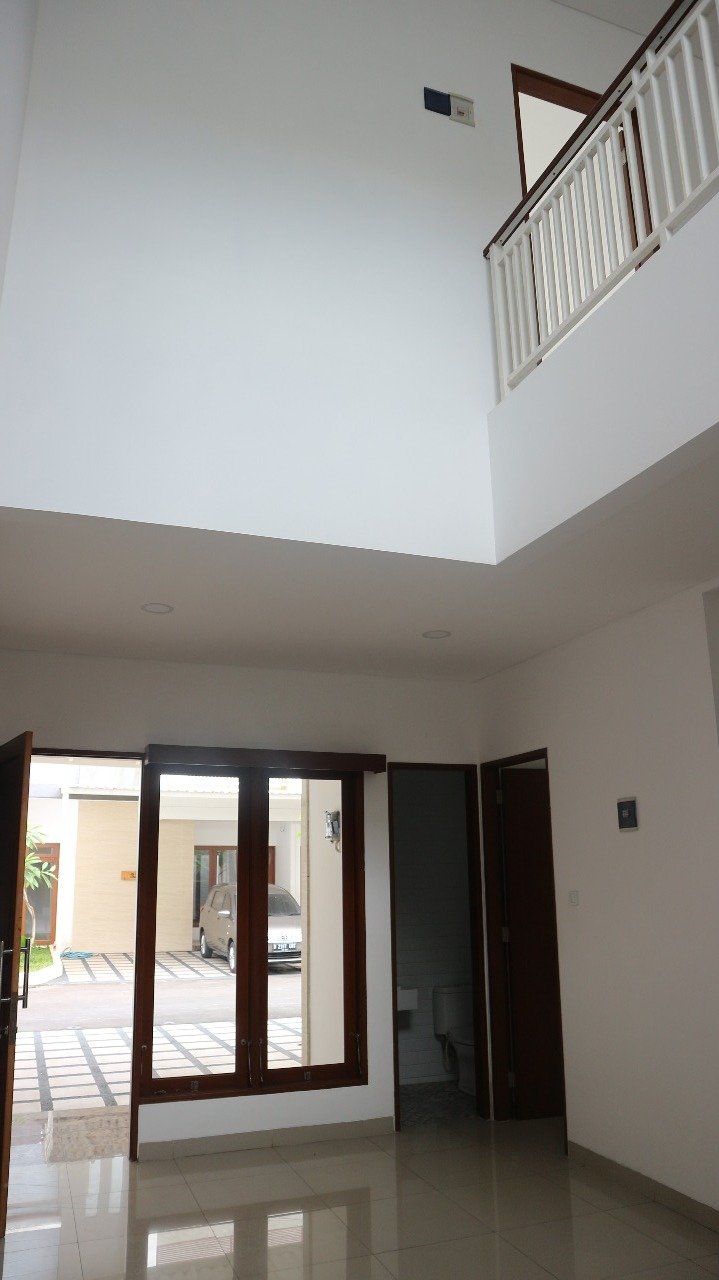 Rumah Keluarga Siap Huni Di TB Simatupang Jakarta Selatan - 8