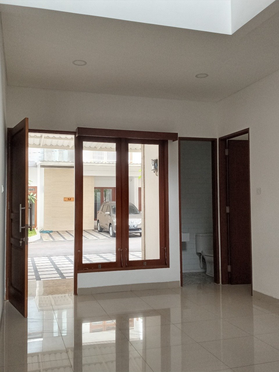 Rumah Keluarga Siap Huni Di TB Simatupang Jakarta Selatan - 7