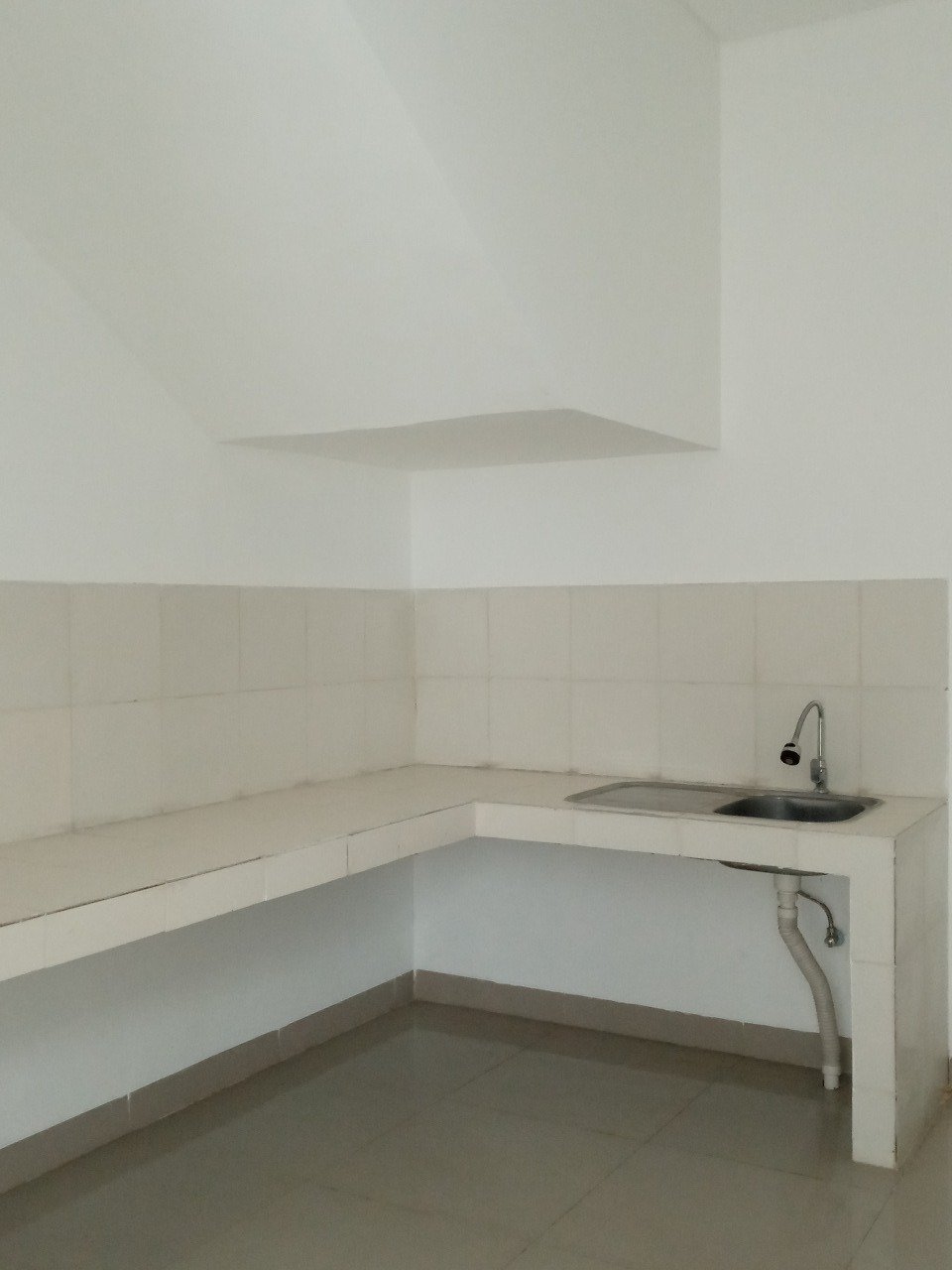 Rumah Keluarga Siap Huni Di TB Simatupang Jakarta Selatan - 11