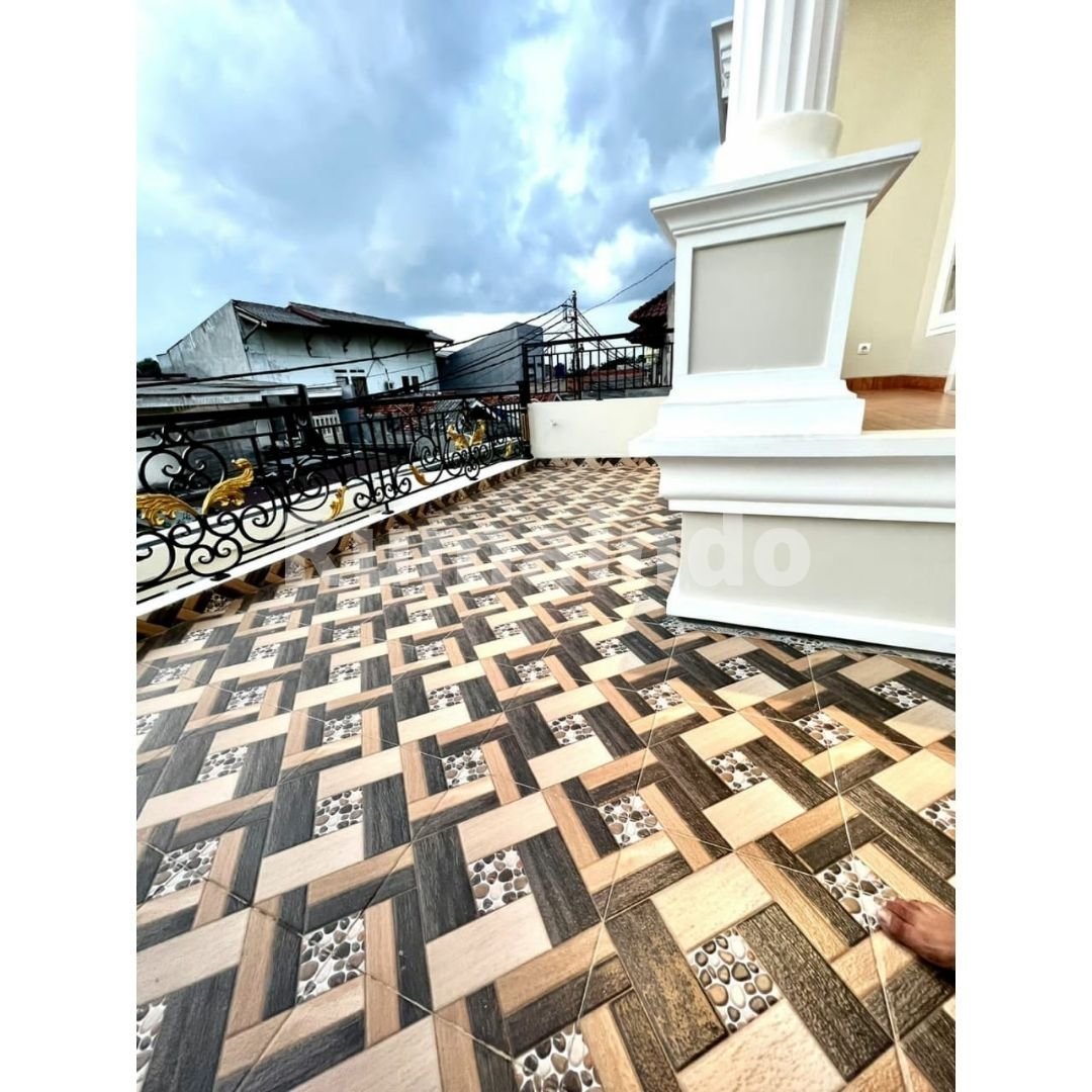Dijual Rumah Mewah Dengan Kolam Renang di Kebagusan Jakarta Selatan - 8