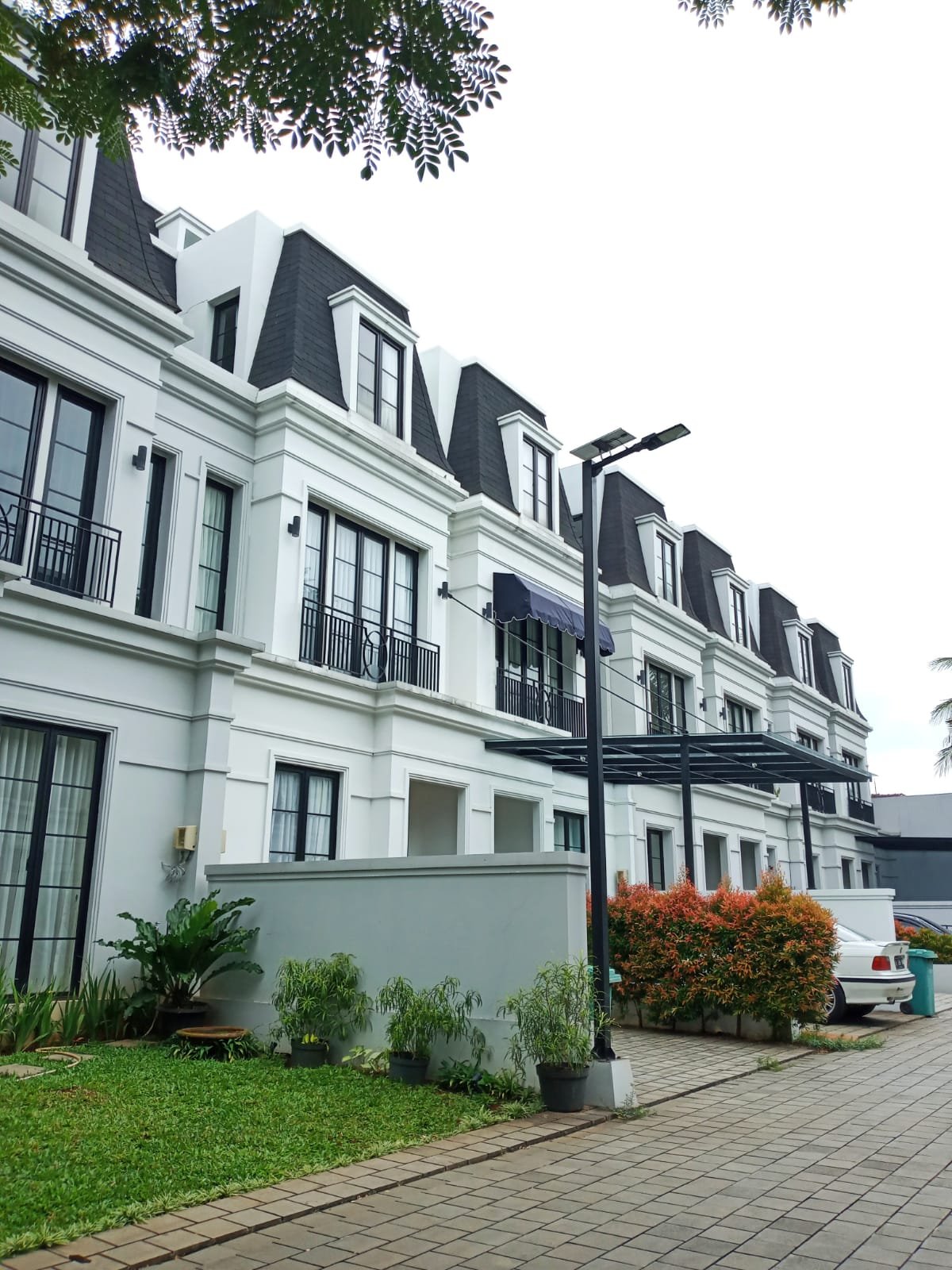 Rumah Baru Siap Huni Kawasan Elit Di Kemang Jakarta Selatan - 3