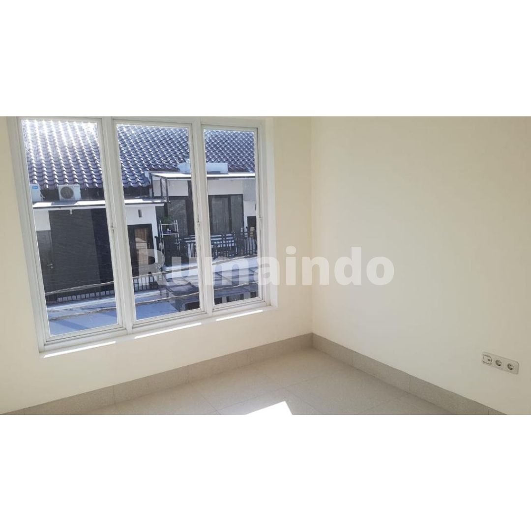 Rumah Baru Minimalis Di Jln Tebet Utara Jakarta Selatan - 4