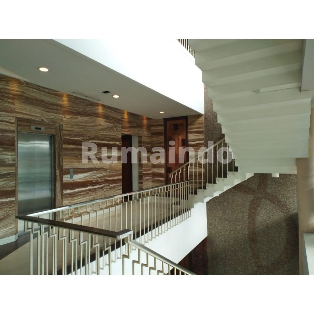 Dijual Gedung Komersial di Jln Tebet Barat Jakarta Selatan - 6