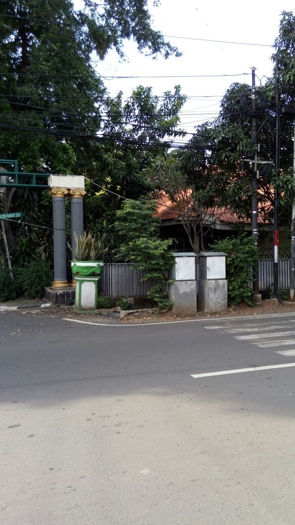 Dijual tanah dan rumah di jln Cempaka putih raya no 40 (pinggir jalan utama) - 8