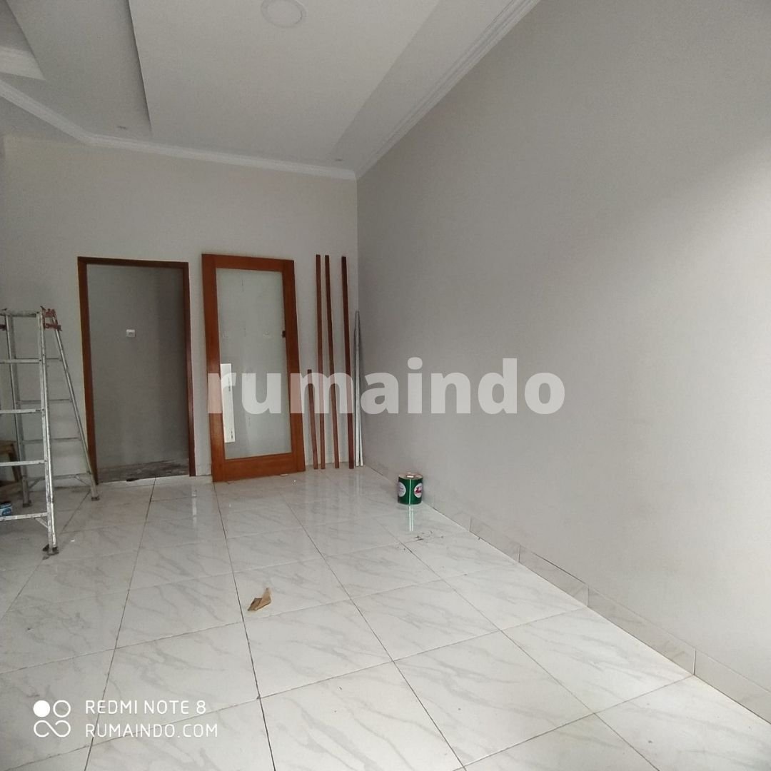 Dijual Rumah Non Cluster di Cipedak Jagakarsa Jakarta Selatan - 9