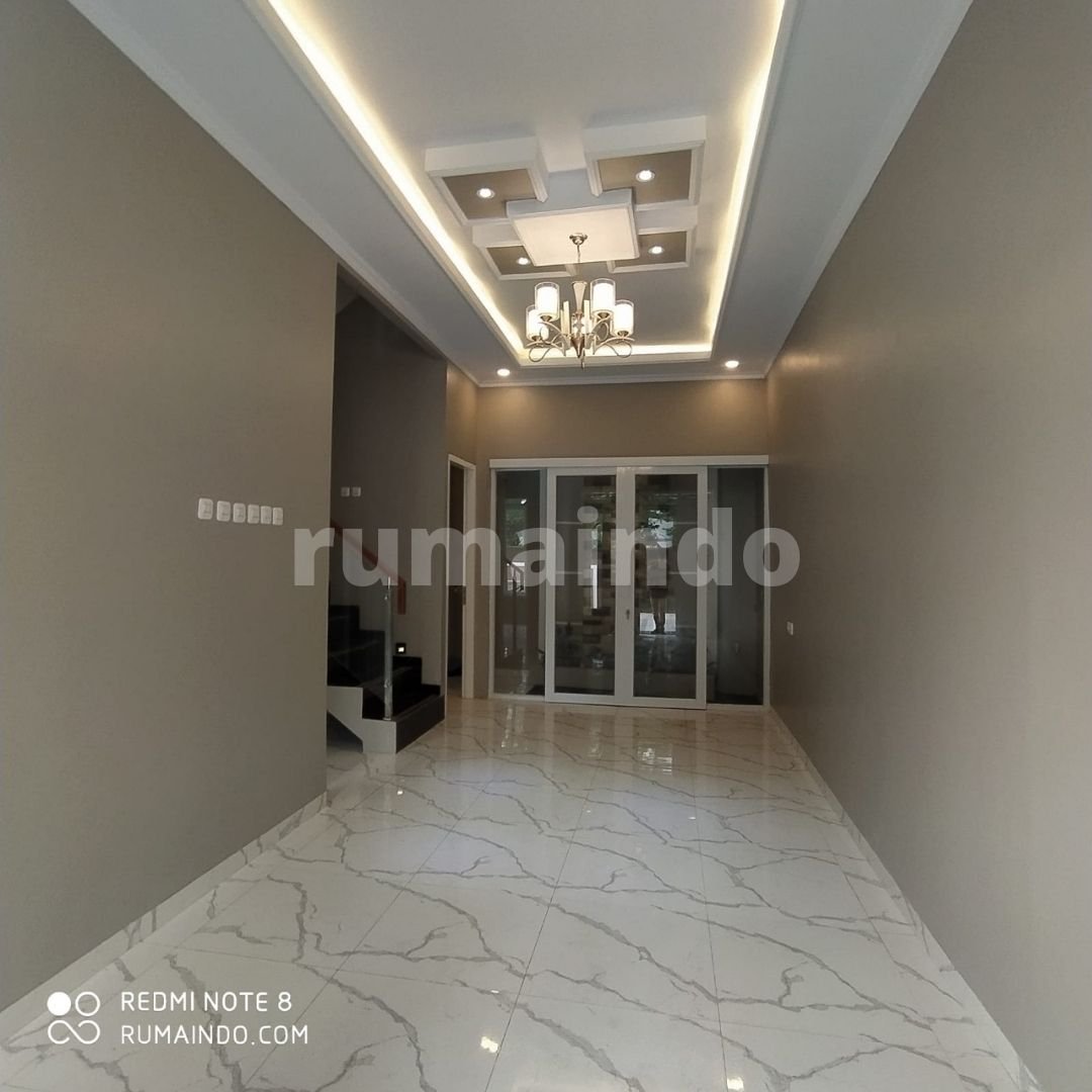 Dijual Murah Rumah Cluster Modern Minimalis Cluster di Kebagusan Jakarta Selatan - 2