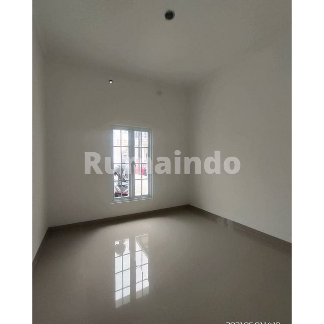 Dijual Rumah Modern Classic di Jln Sadar Raya Jagakarsa Jakarta Selatan - 5
