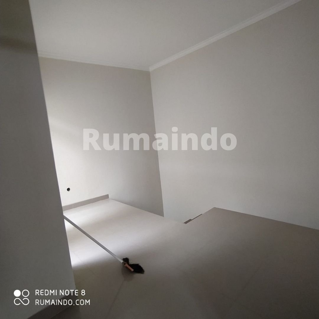 Dijual Rumah Cluster di Srengseng Sawah Jagakarsa Jakarta Selatan - 7