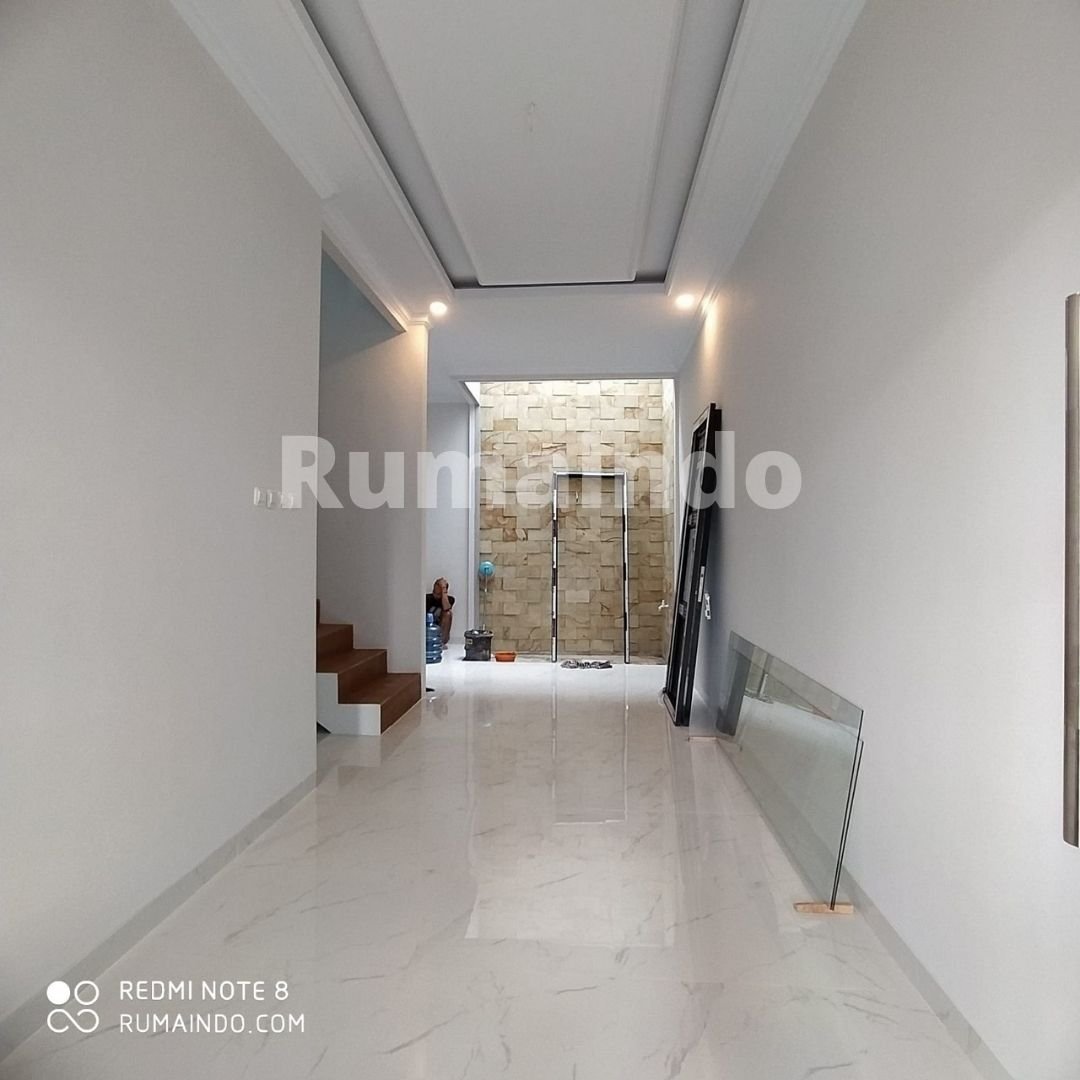 Dijual Murah Rumah Cluster di Warung Sila Jagakarsa Jakarta Selatan - 4