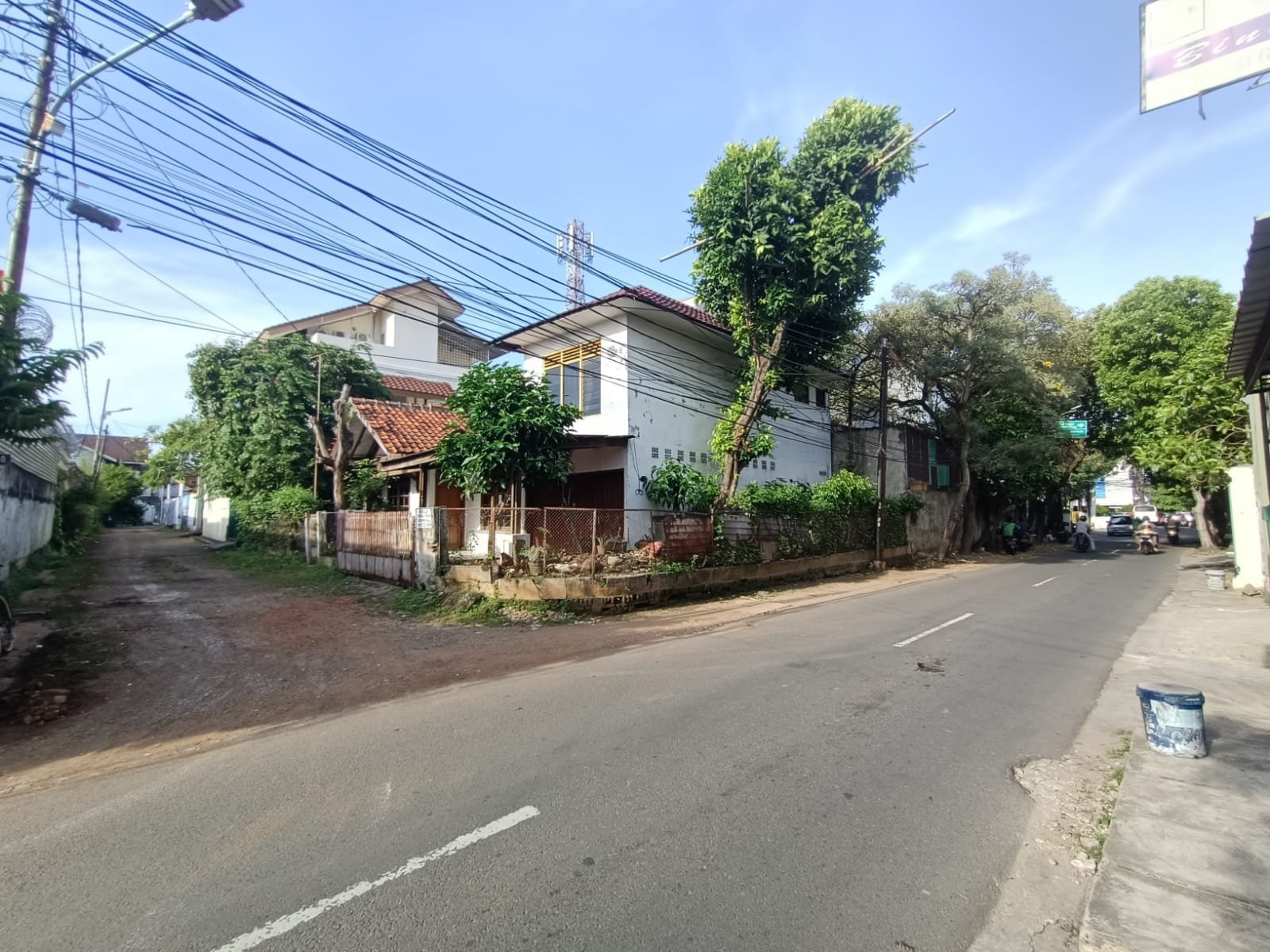 Rumah Dekat Kuningan Rasuna Said Jakarta Selatan - 9