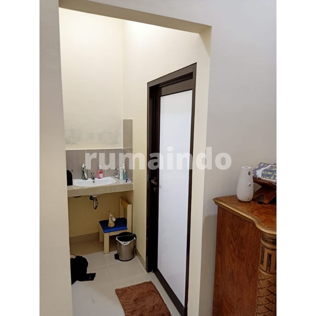 Dijual Rumah di Jln Pinang Barat 1 , Pondok Labu Cilandak Jakarta Selatan - 9