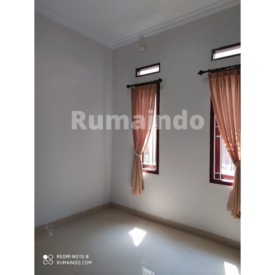 Dijual Murah Rumah di Jln Perikanan Jagakarsa Jakarta Selatan - 6