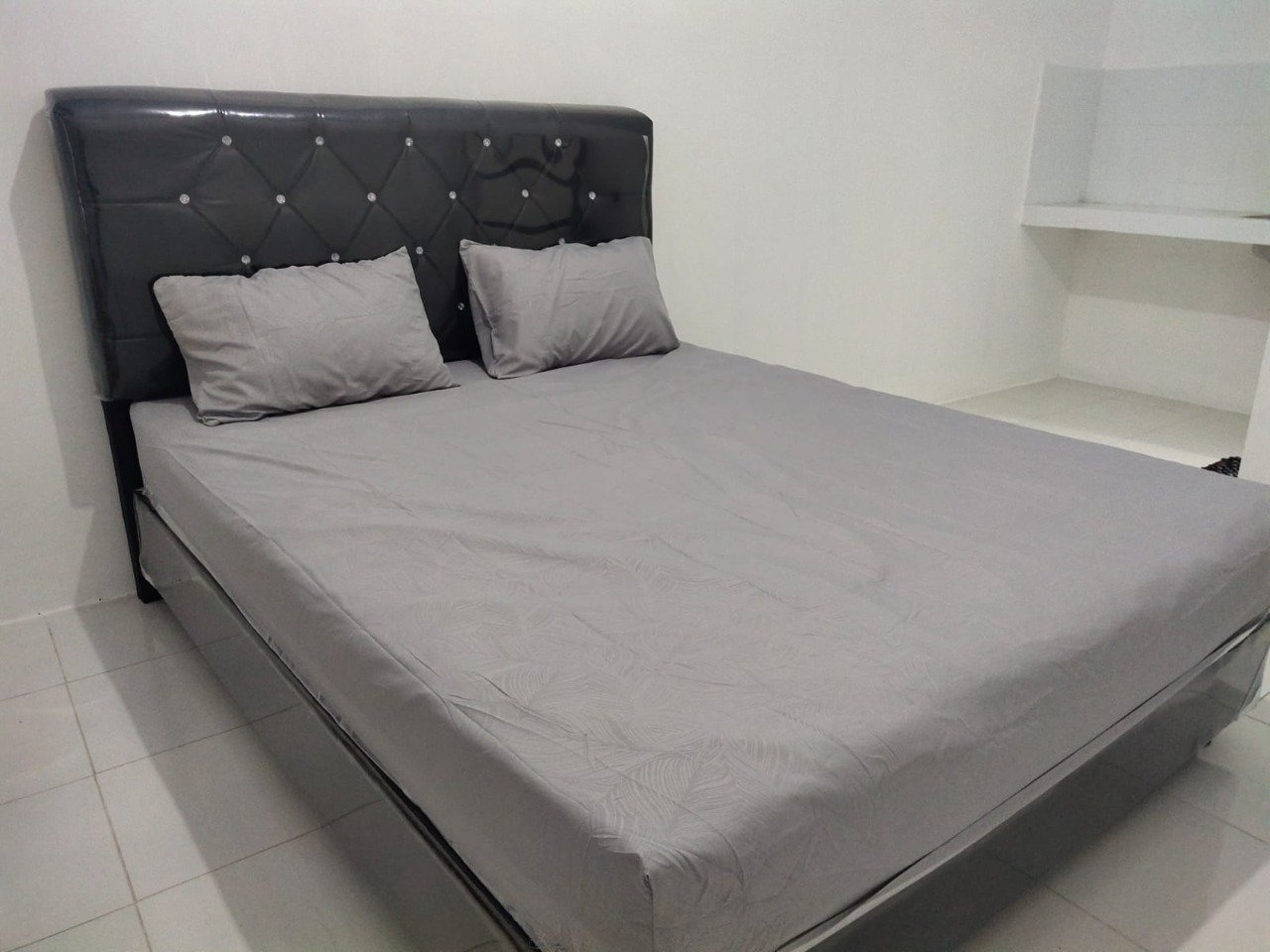 Sewa Kost-Kostan Murah Bangunan Baru Modern Dekat Stasiun Cakung Hanya 350 m - 8