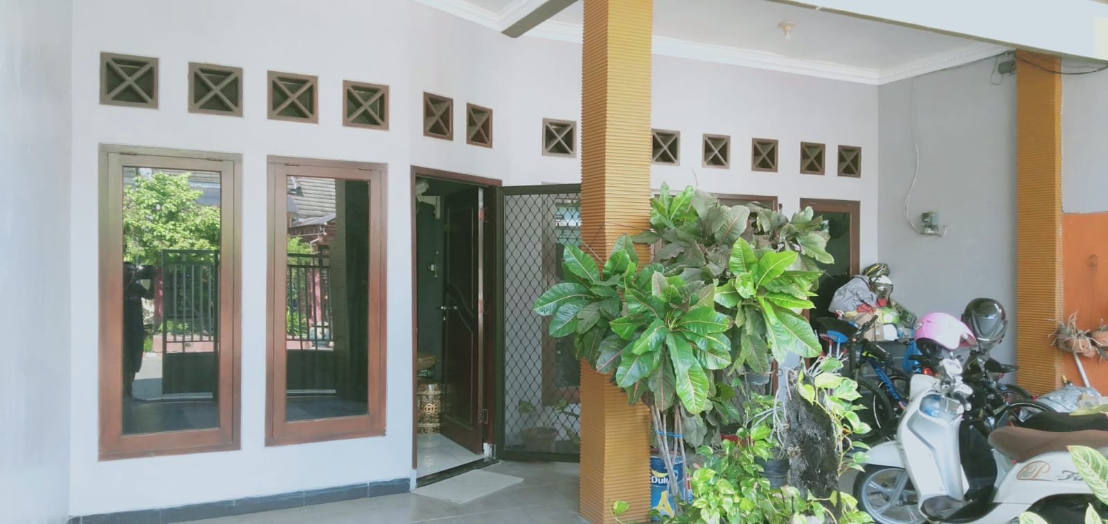 Dijual Cepat Rumah Mewah Murah 2 Lantai Perumahan Western Regency Surabaya - 9