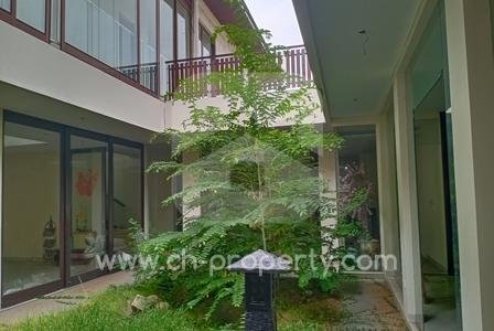 Rumah mewah hoek hadap 2 sisi jarang ada di Kemanggisan, Jakarta Barat - 3