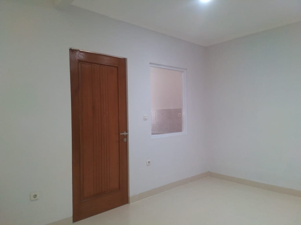 Dijual Rumah Ada Rooftop di Jln Tebet Timur Jakarta Selatan - 9