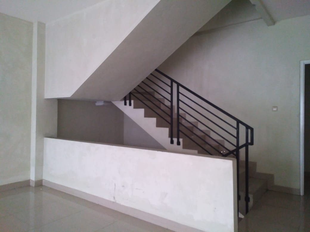 Dijual Murah Ruko Baru di Jln Prof. Soepomo Tebet Jakarta Selatan - 8