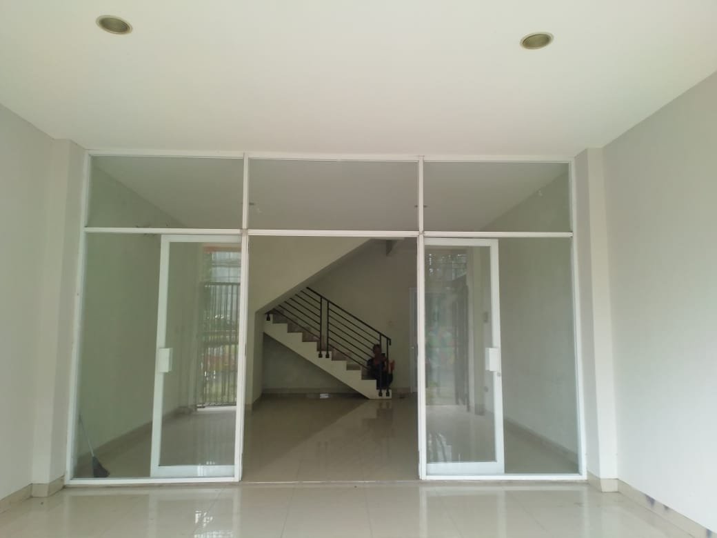Dijual Murah Ruko Baru di Jln Prof. Soepomo Tebet Jakarta Selatan - 4