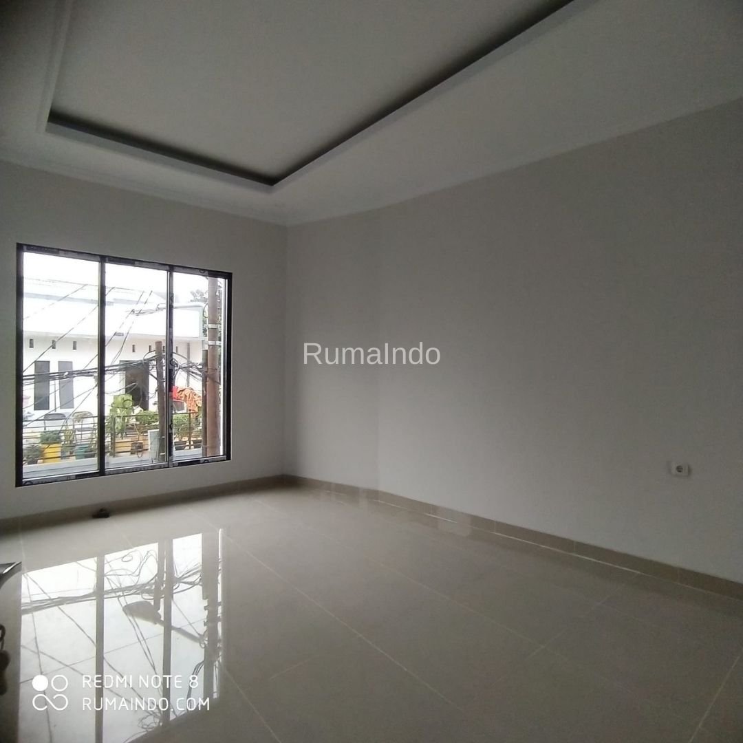 Dijual Rumah Baru Non Cluster di Kahfi 2 Jagakarsa Jakarta Selatan - 5