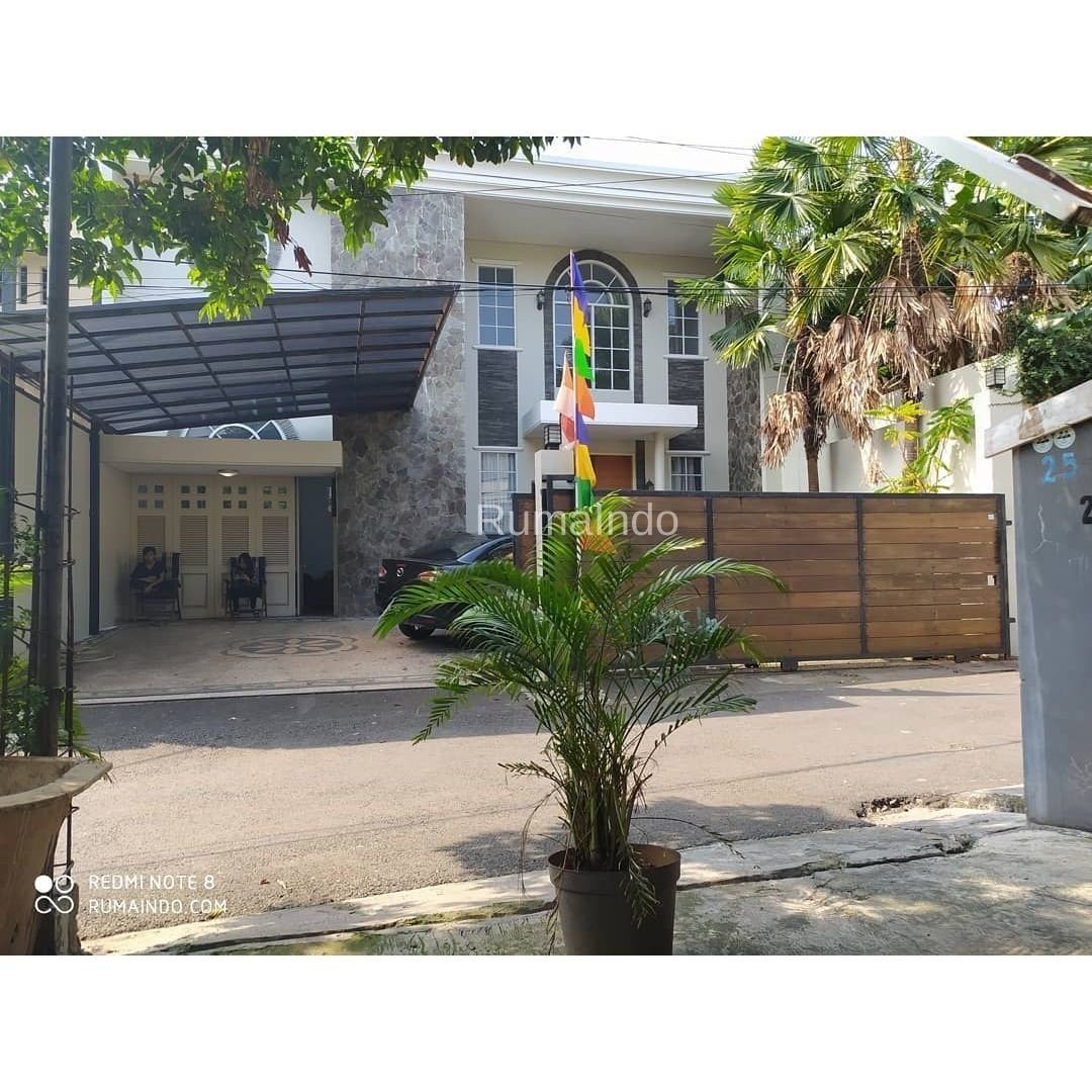 Dijual Rumah di Pejaten Barat Deket Ampera dan Kemang Timur Jakarta Selatan - 2