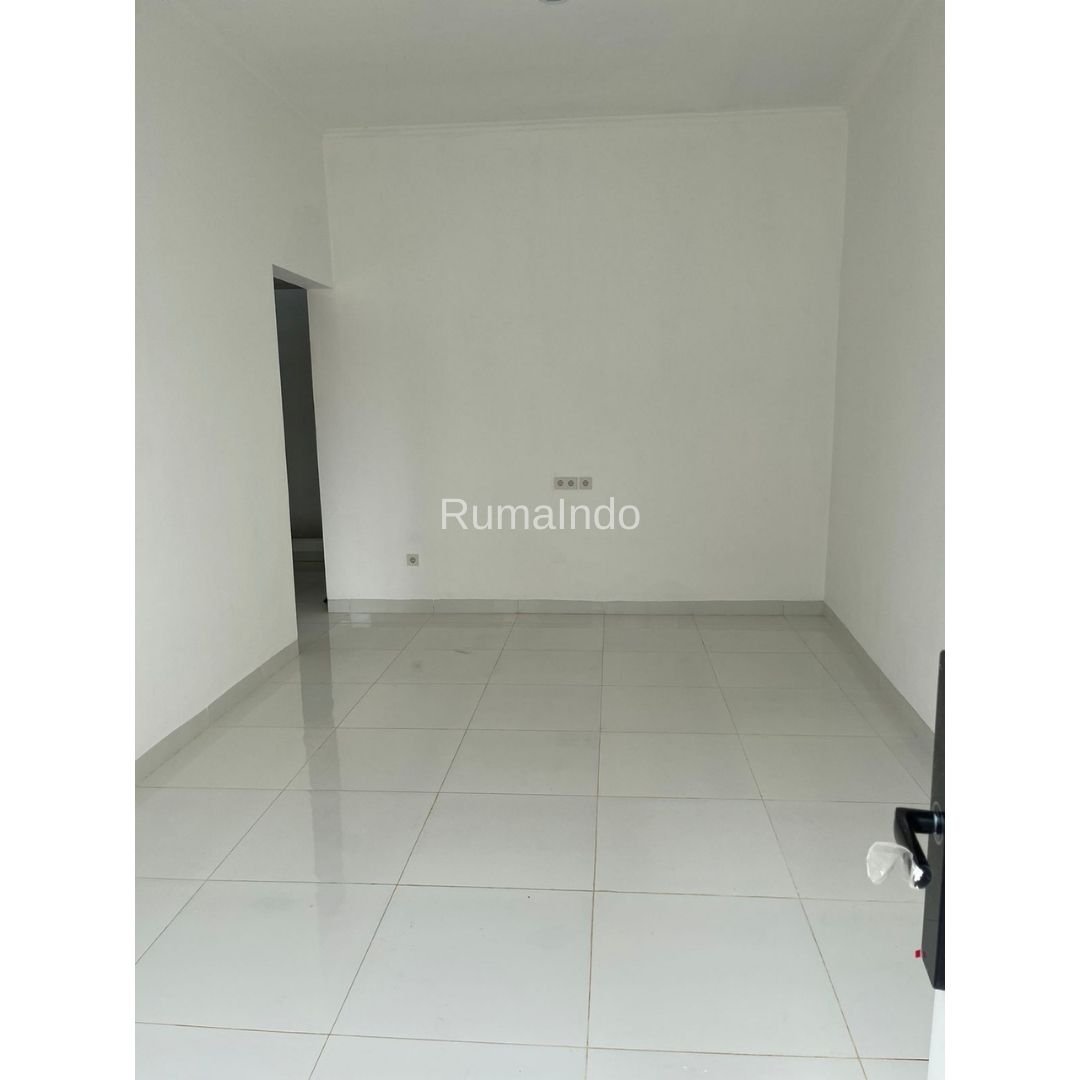 Dijual Murah Rumah Mewah Sebrang Mall Cinere Depok - 3