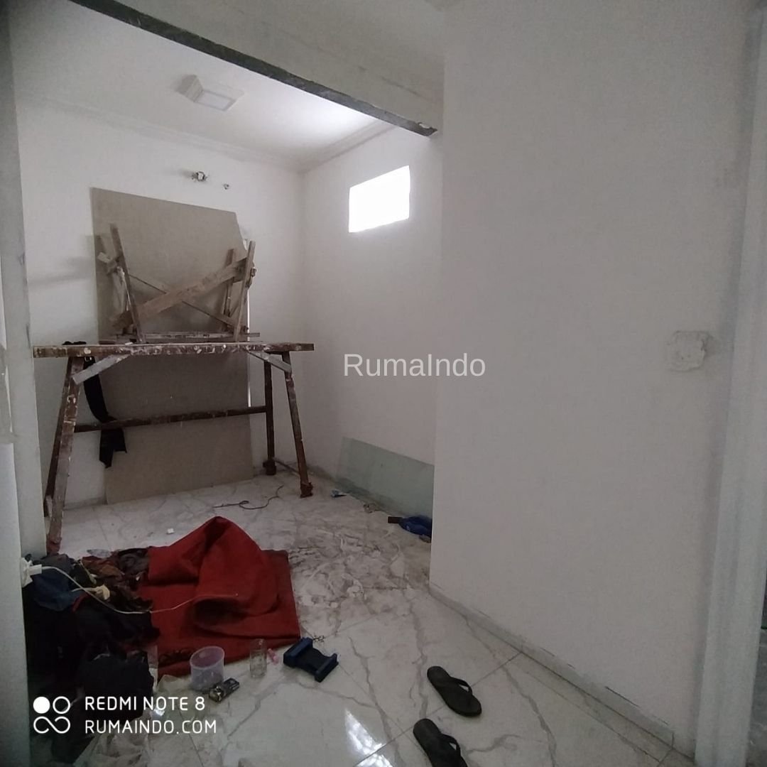 Dijual Rumah Hook di Perumahan Pura Melati 2 Jati Rahayu Bekasi - 4