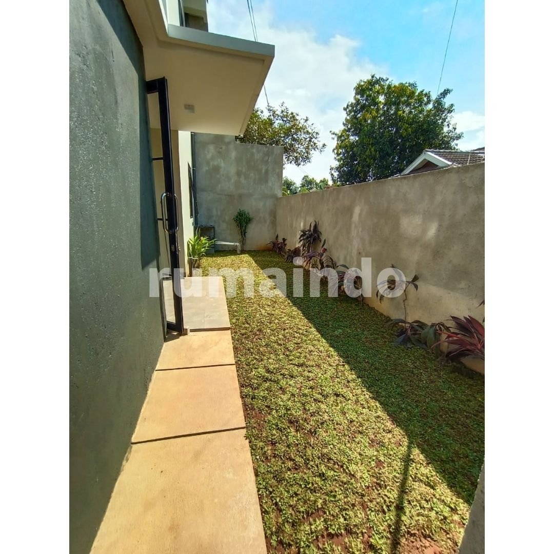 Dijual Murah Rumah di Jln Cendrawasih Pesanggrahan Kebayoran Lama Jakarta Selatan - 10