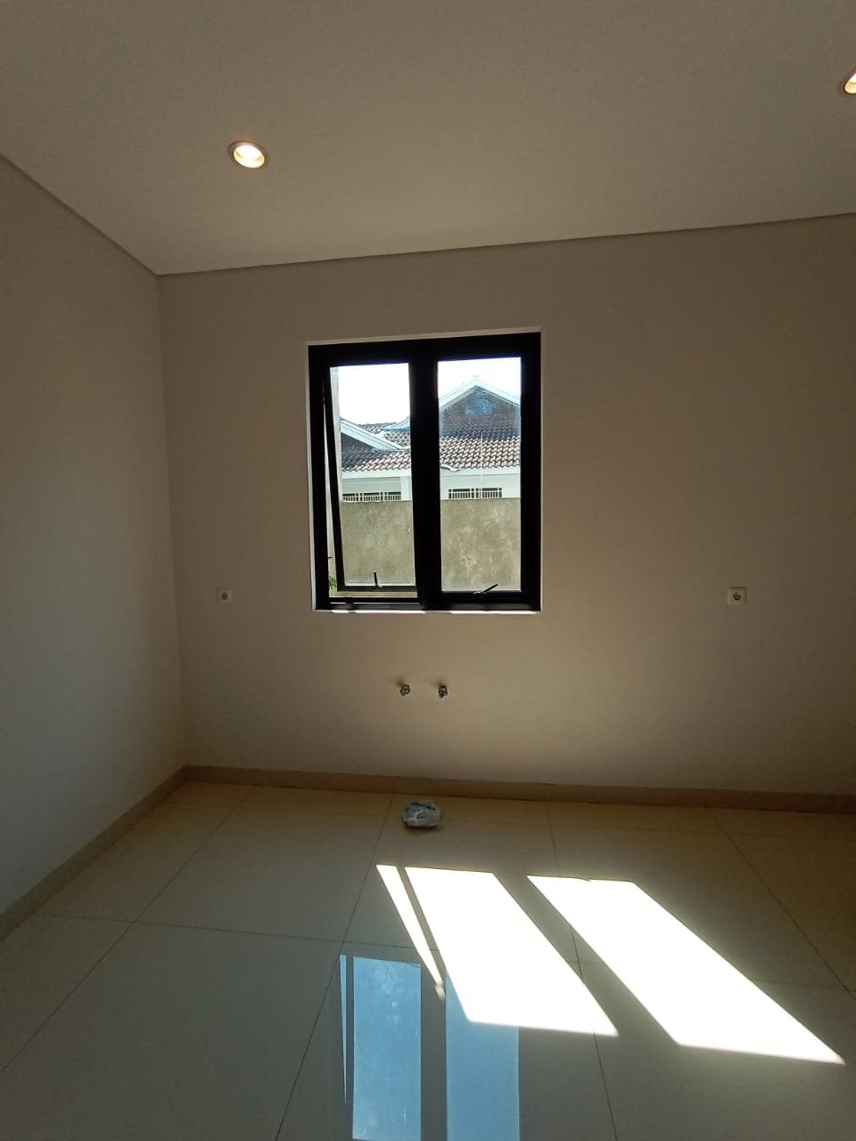 Rumah di Jln Cendrawasih Pesanggrahan Kebayoran Lama Jakarta Selatan - 8