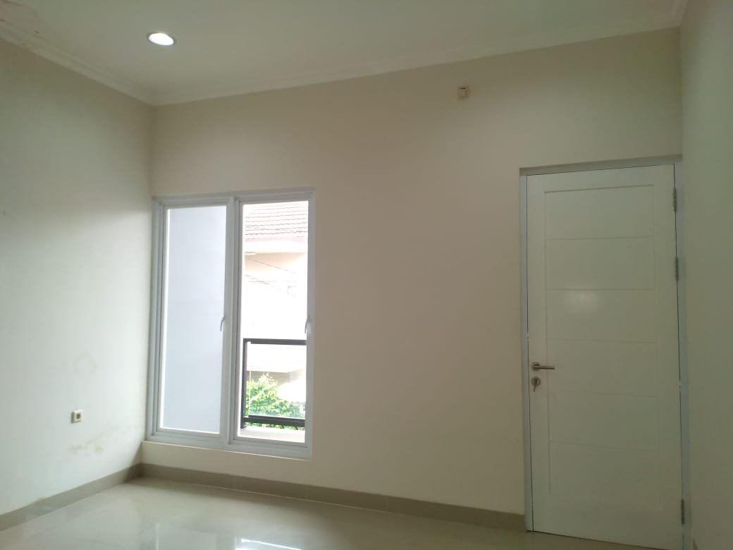 Dijual Murah Rumah Baru Model Minimalis di Tebet Timur Jakarta Selatan - 8