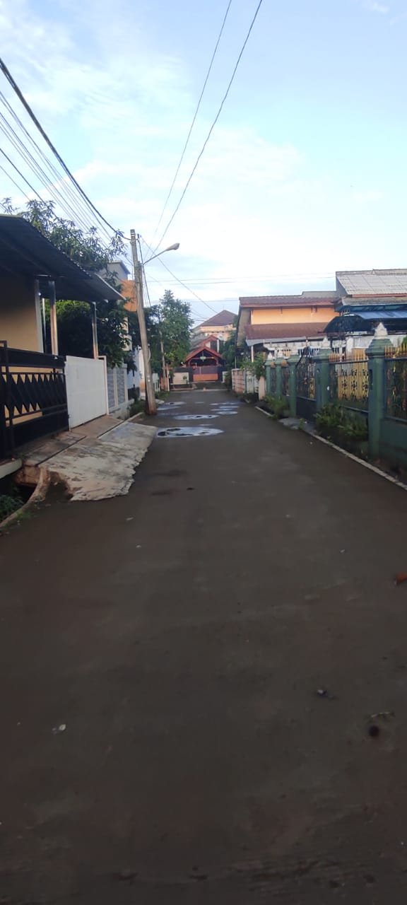 Rumah Asri Dengan Konsep Industrial Dan Klasik - 6