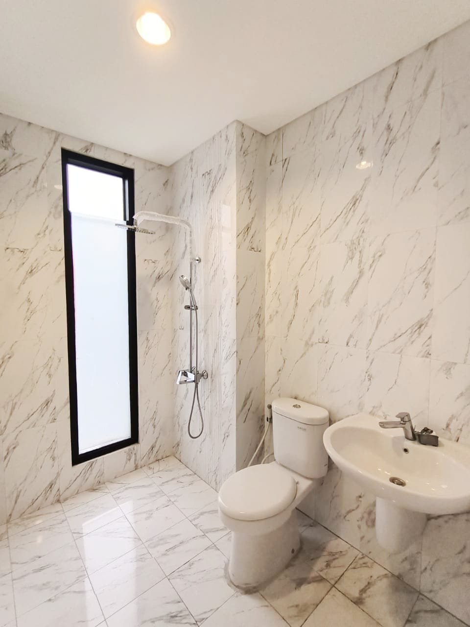 Rumah Besar 3 Lantai Di Cilandak Jakarta Selatan - 9