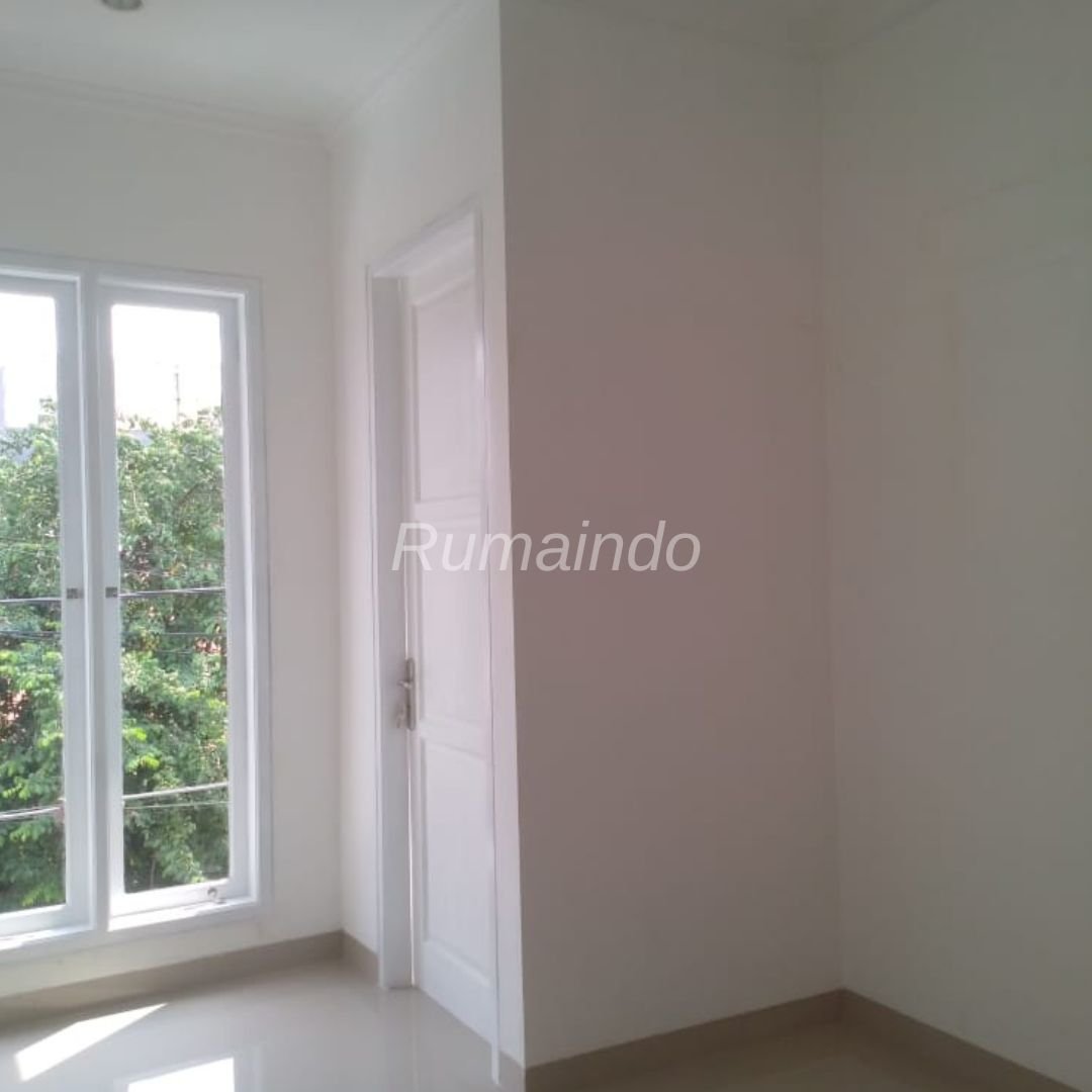Dijual Murah Rumah Baru di Jln Tebet Barat Jakarta Selatan - 7