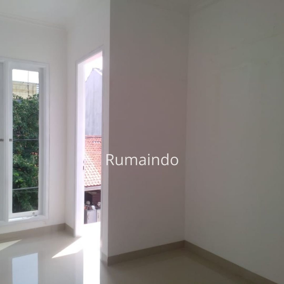 Dijual Murah Rumah Baru di Jln Tebet Barat Jakarta Selatan - 4