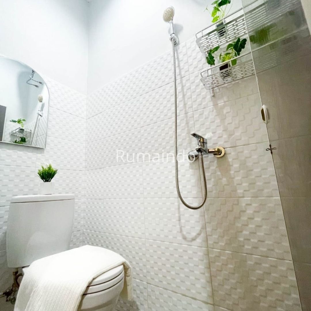 Dijual Murah KOST Full Terisi di Area Tomang Grogol Jakarta Barat - 7