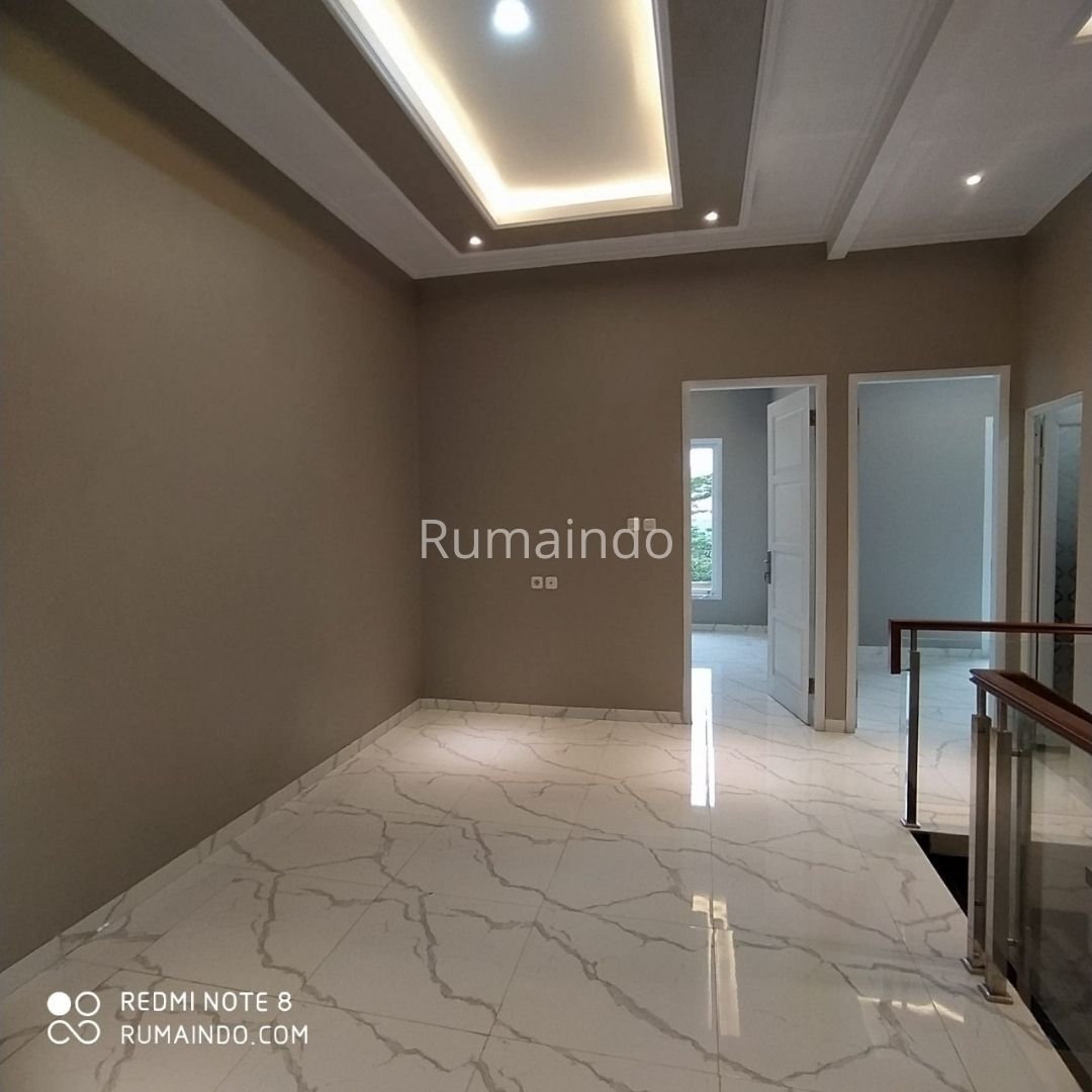 Rumah Murah Cluster Modern Minimalis  di Kebagusan Jakarta Selatan - 9