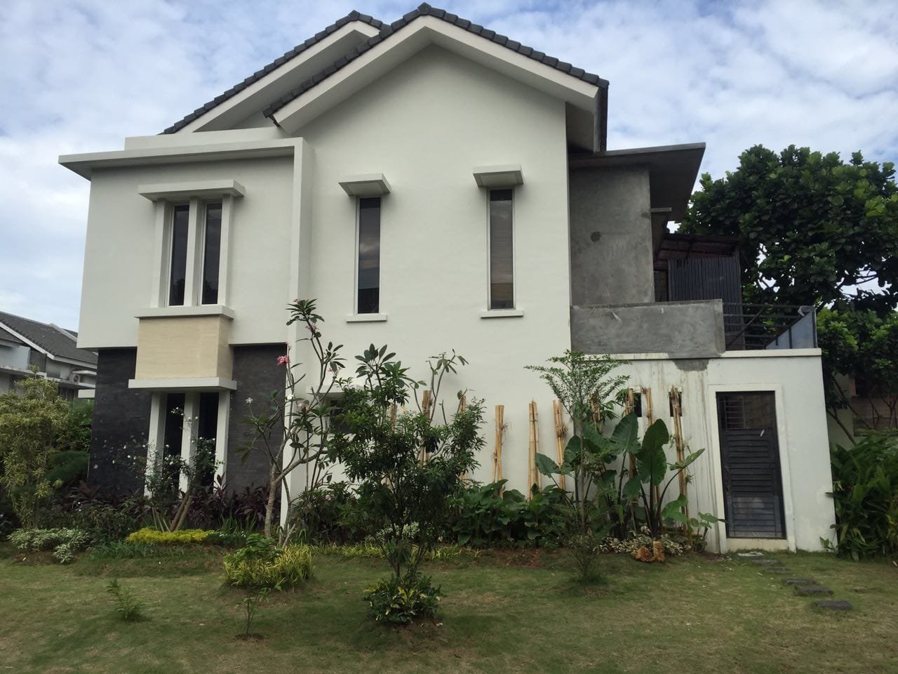 Dijual Rumah Cantik Pondok Hijau Golf Gading Serpong Cluster Topaz - 8