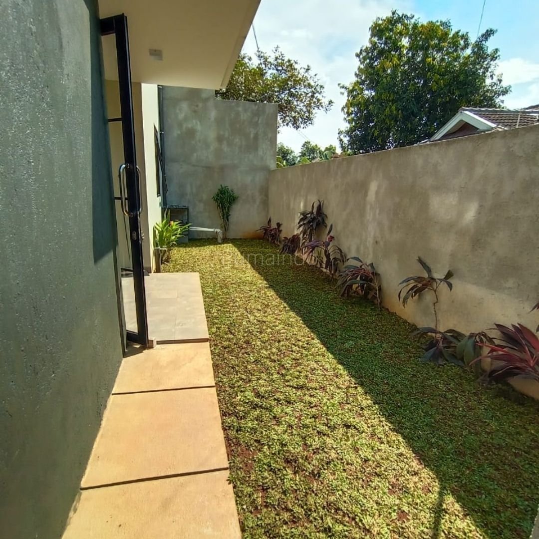 Dijual Murah Rumah di Jln Cendrawasih Pesanggrahan Kebayoran Lama Jakarta Selatan - 10