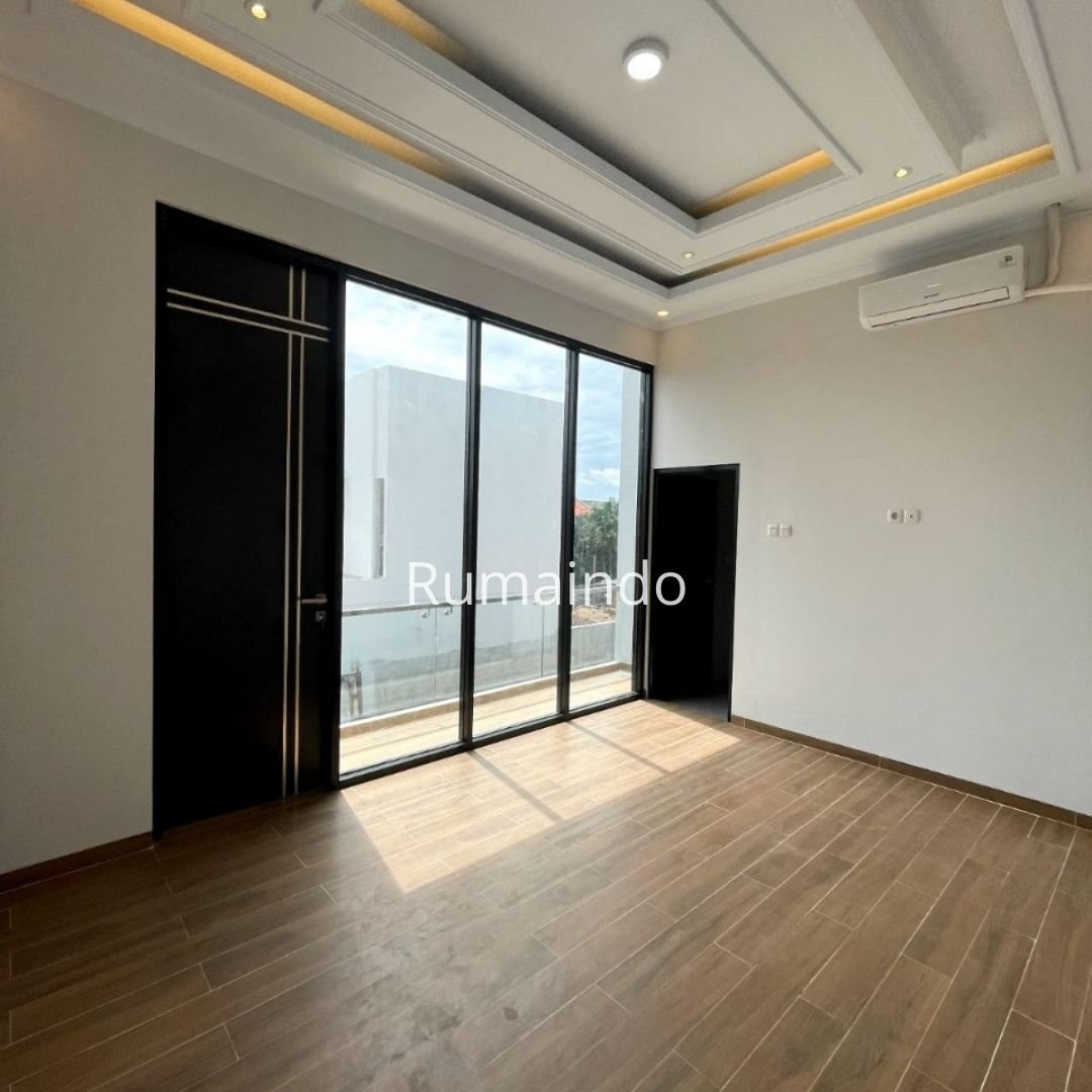 Dijual Rumah Murah Cluster Scandi House 9 di Jagakarsa Jakarta Selatan - 7