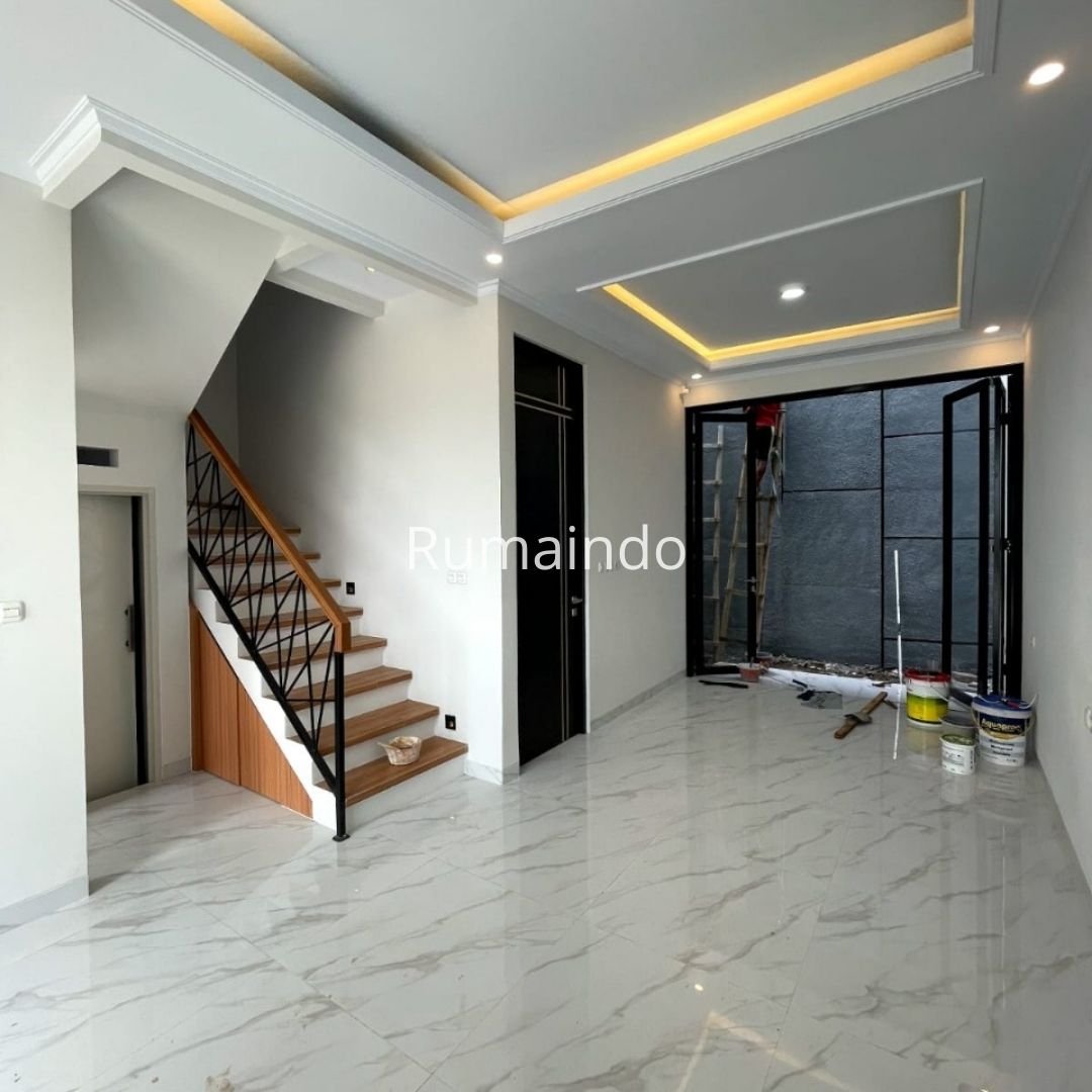 Dijual Rumah Murah Cluster Scandi House 9 di Jagakarsa Jakarta Selatan - 2