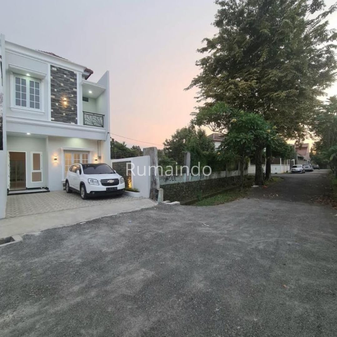 Dijual Rumah di Jl Pulo Indah Petukangan Selatan Jakarta Selatan - 2