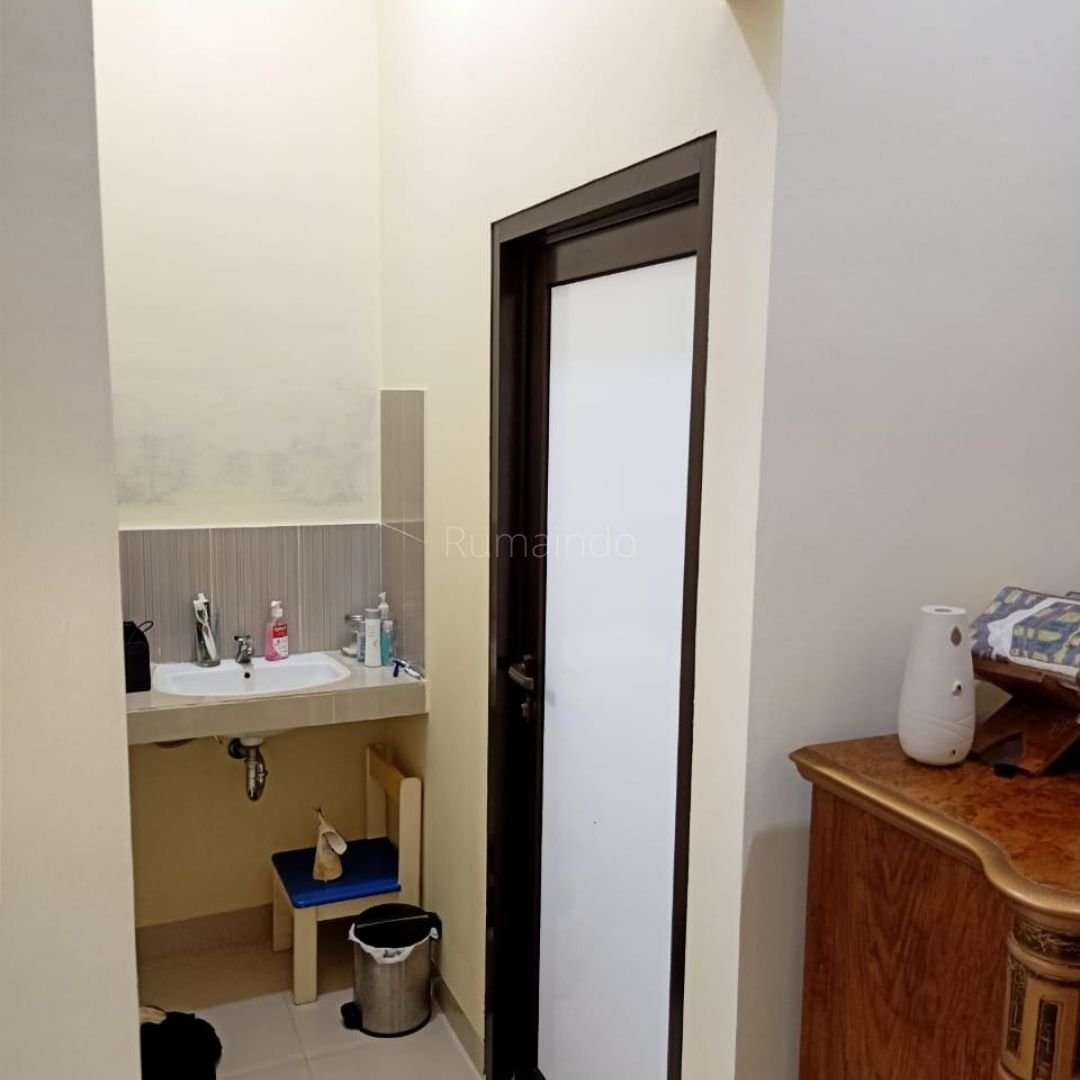 Dijual Rumah di Jln Pinang Barat 1 , Pondok Labu Cilandak Jakarta Selatan - 6