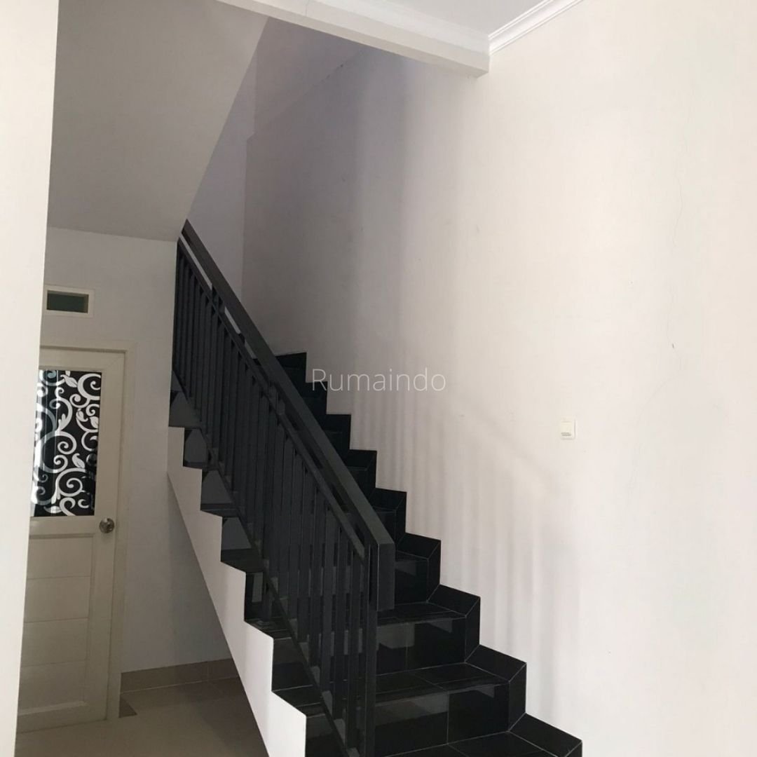 Dijual Murah Rumah Cluster di Jln Raya Kahfi 2 Jagakarsa Jakarta Selatan - 2