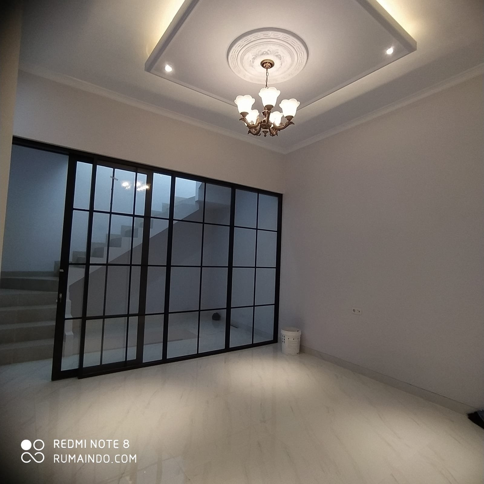 Dijual Murah Rumah Ada Rooftop Dekat Ragunan Kebagusan Jakarta Selatan - 4