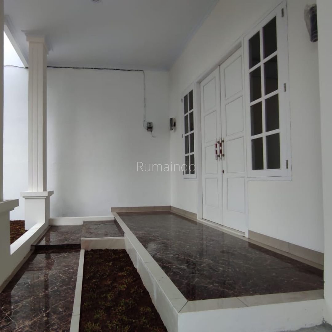 Dijual Termurah Rumah di Jln Sawo Kahfi 1 Jagakarsa Jakarta Selatan - 3