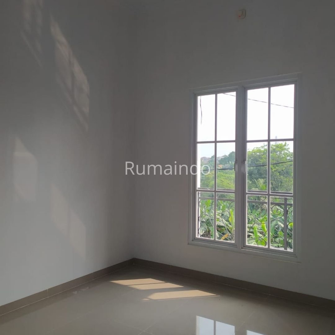 Dijual Murah Rumah Cluster di Jln Raisan Jagakarsa Jakarta Selatan - 4
